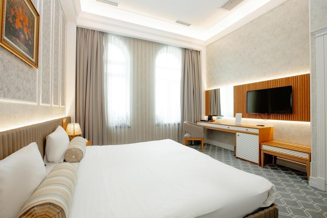 Promenade Hotel Баку Екстериор снимка Deluxe Room