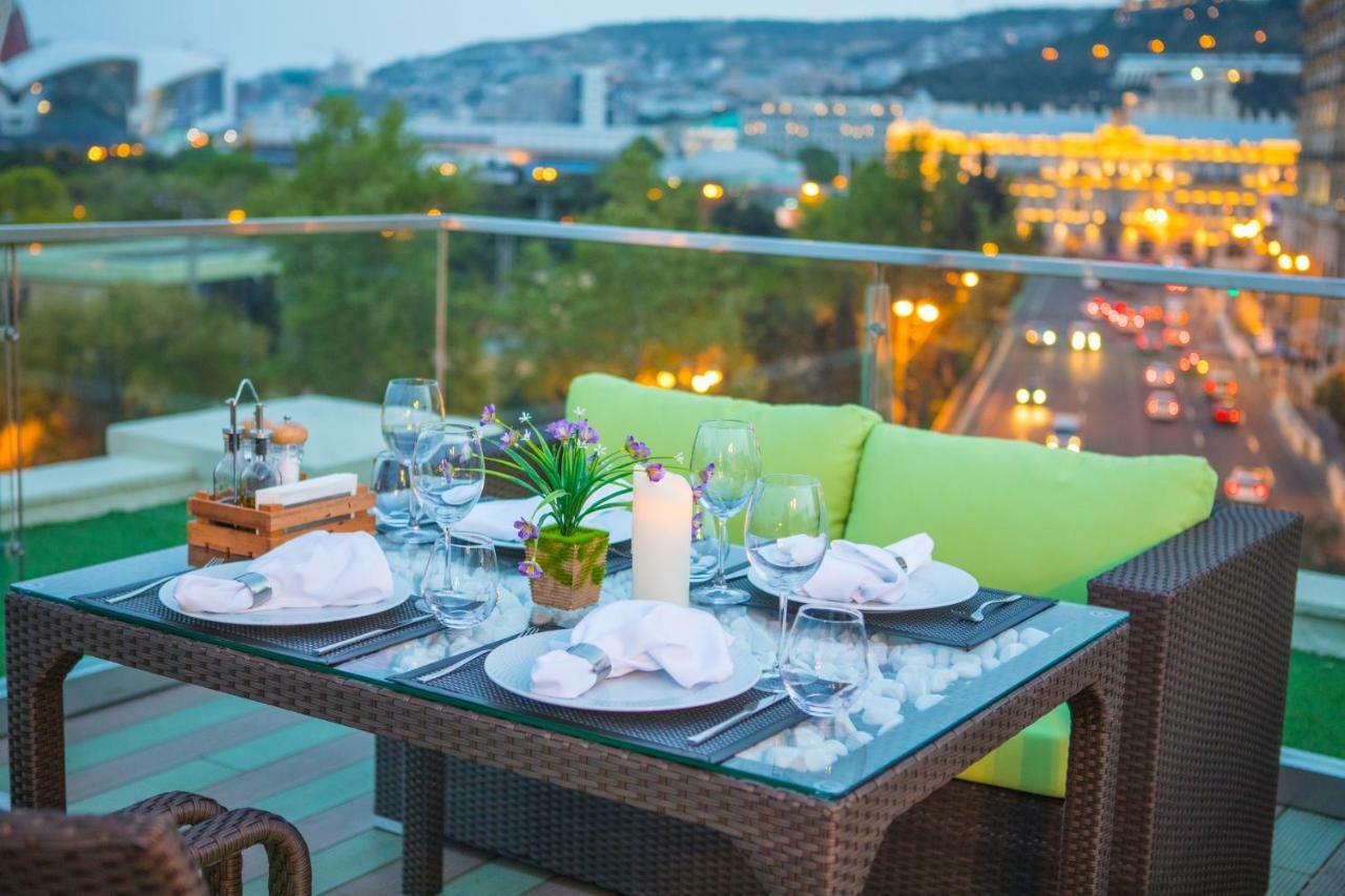 Promenade Hotel Баку Екстериор снимка The Terrace